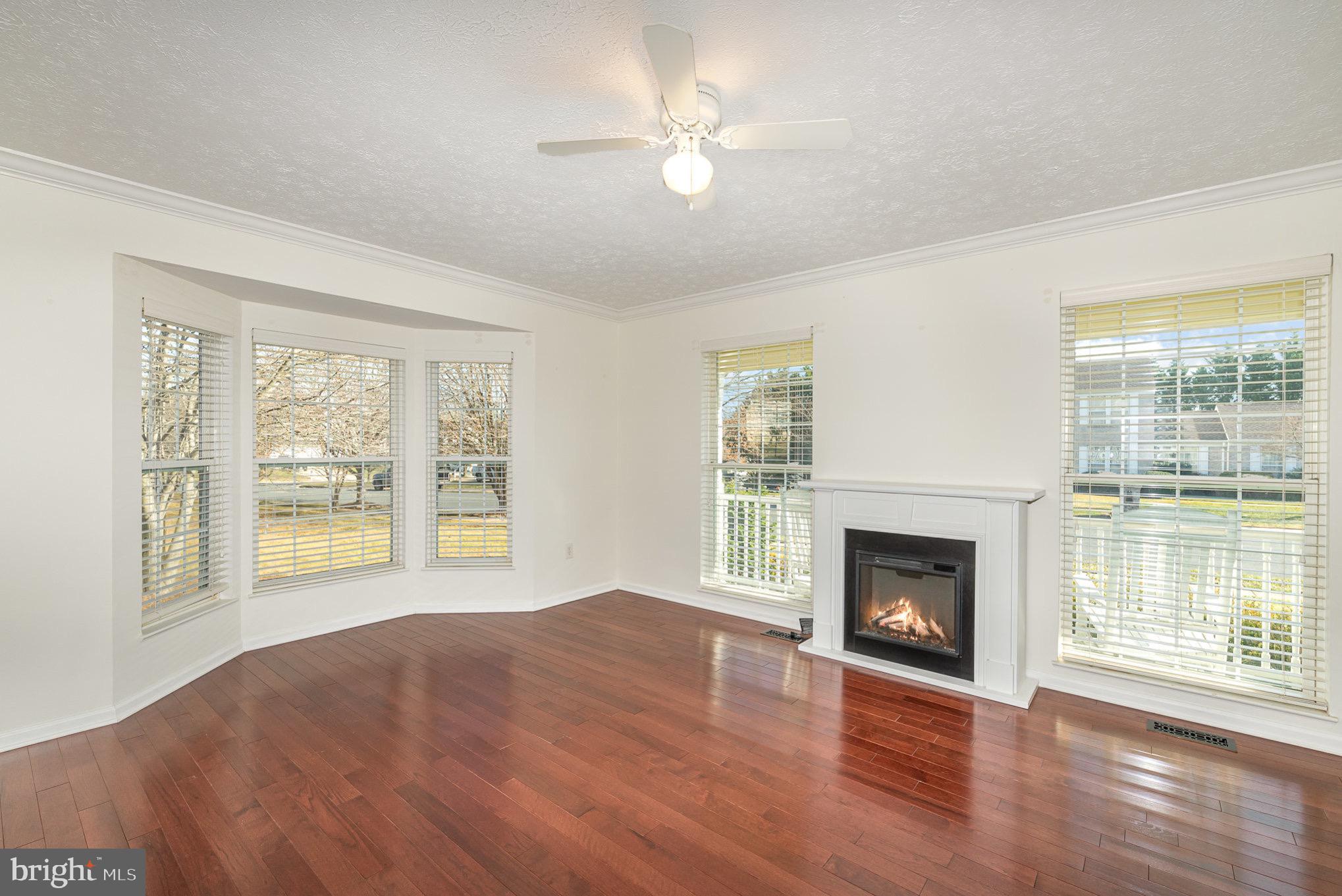 GRACE HARBOUR - Residential