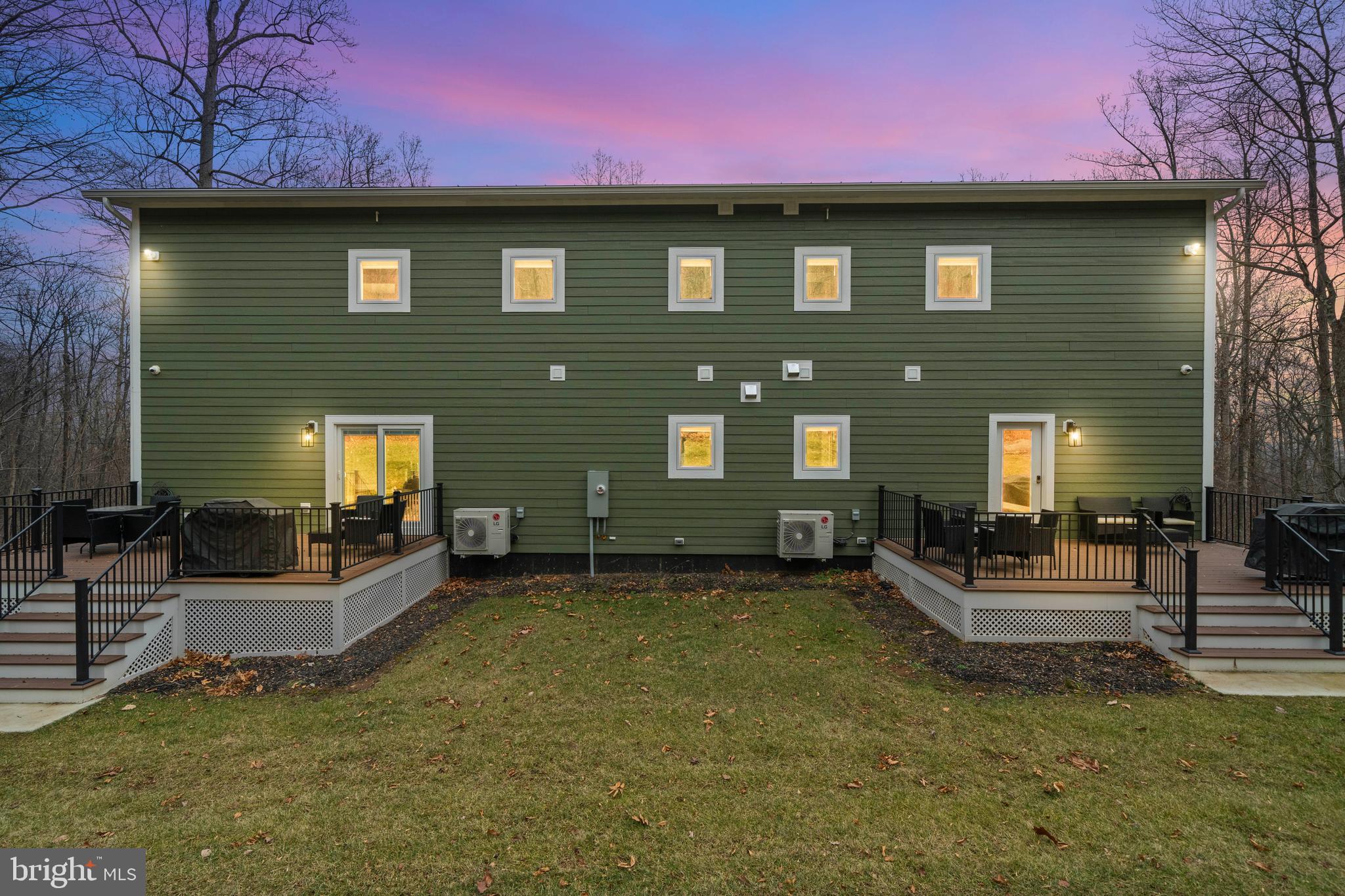 13537 HANGING ROCK LANE