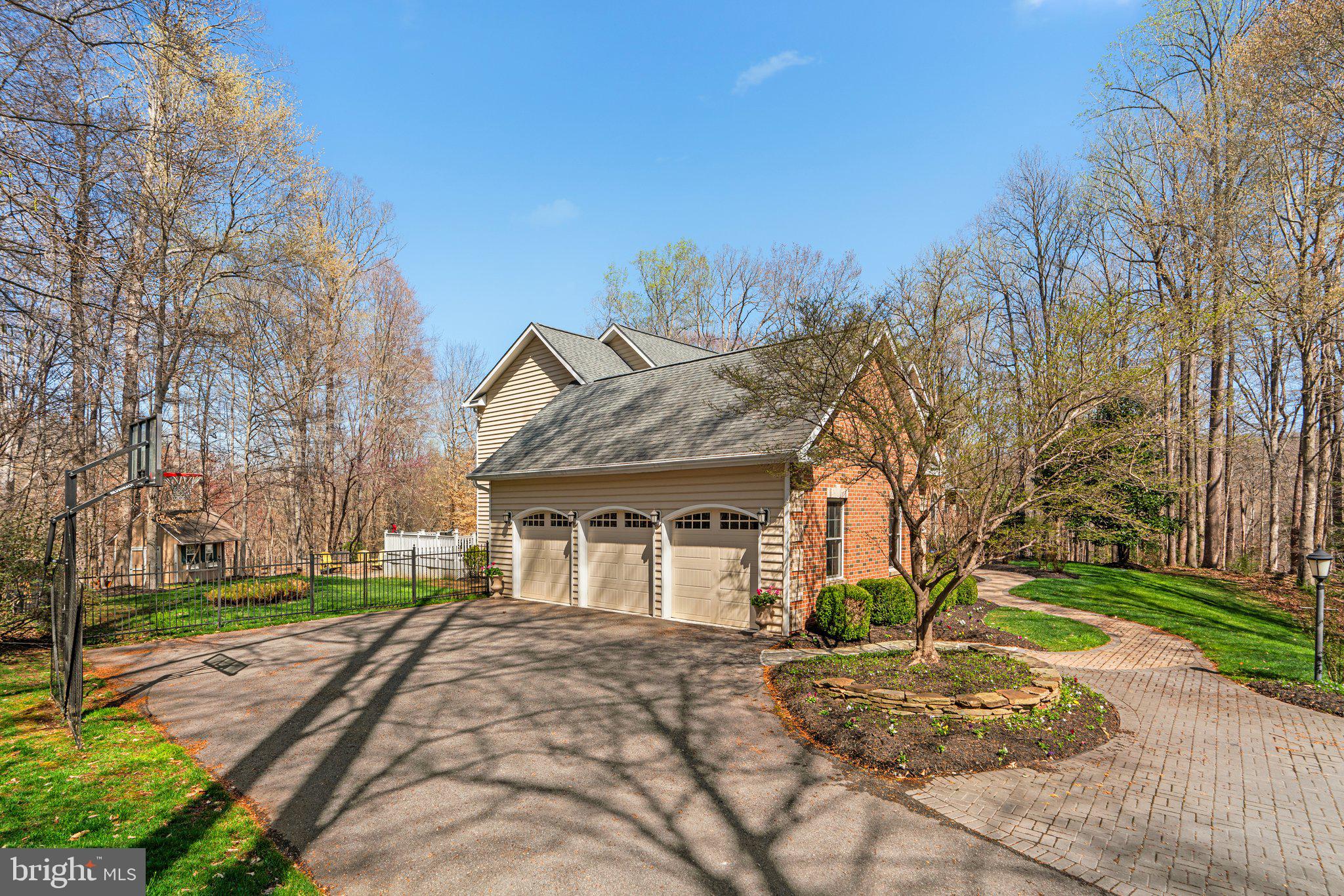 ANNAPOLIS PRESERVE - Residential