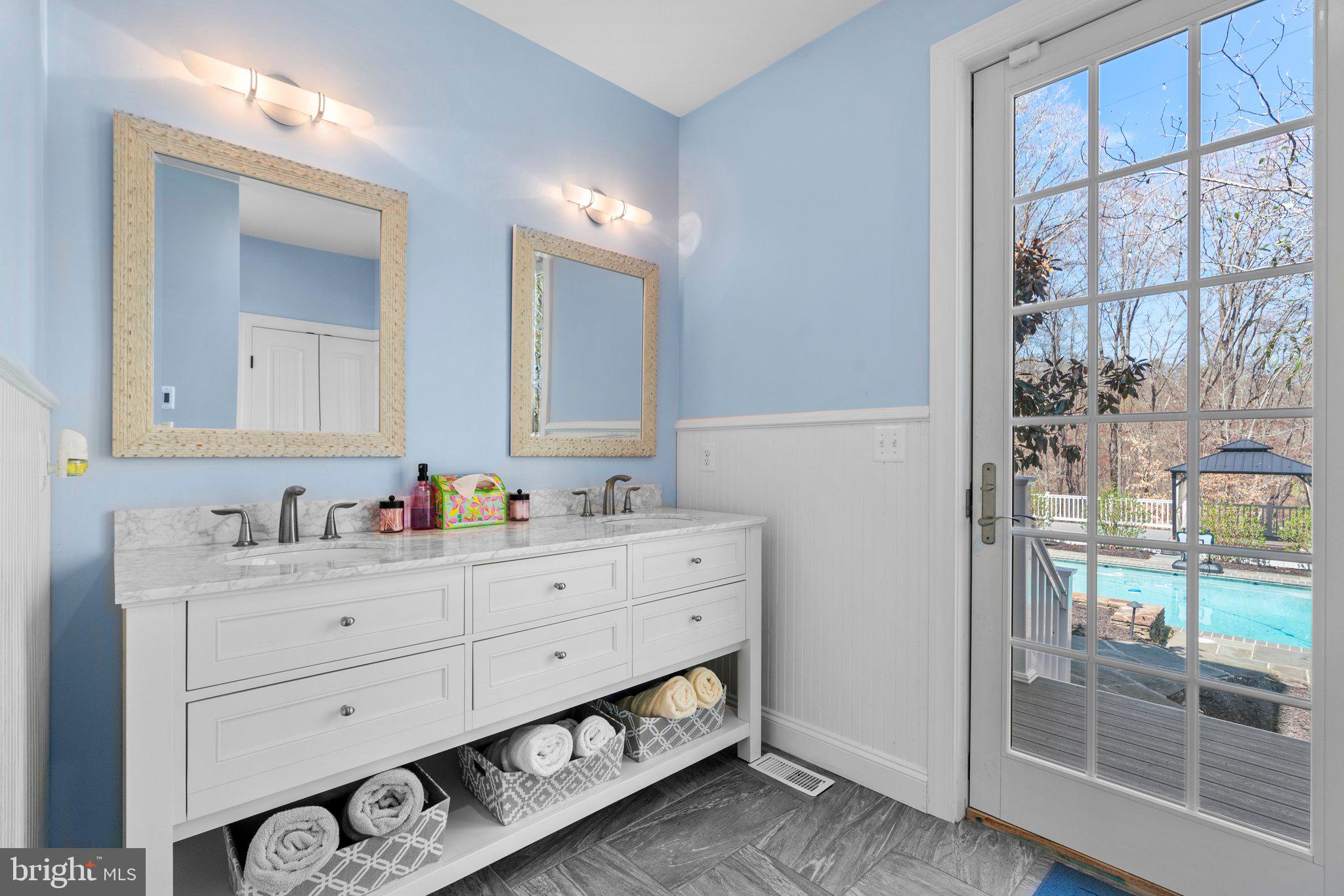 ANNAPOLIS PRESERVE - Residential