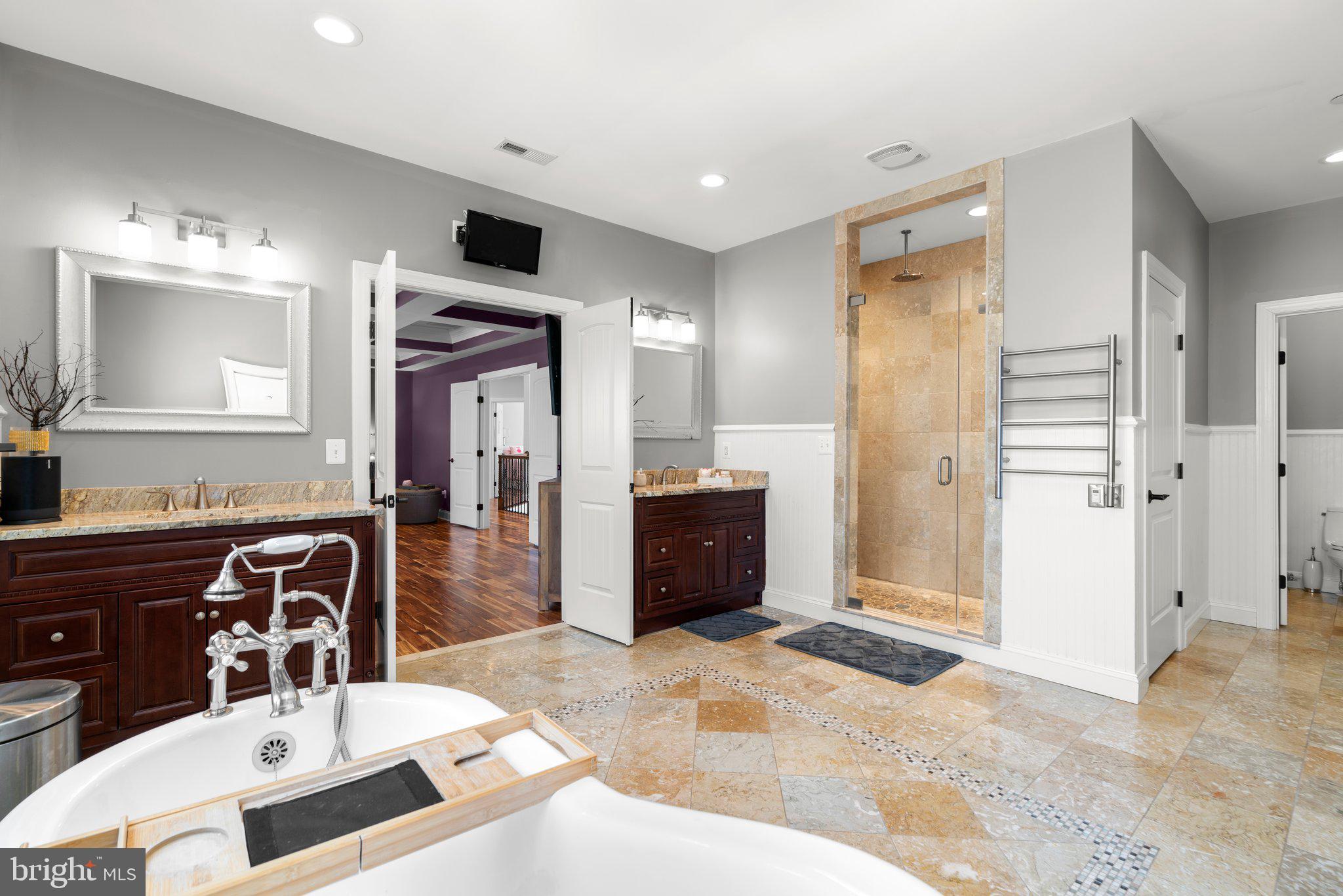 ANNAPOLIS PRESERVE - Residential