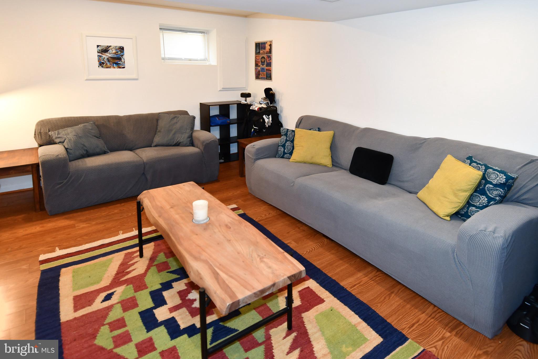 SHADY GROVE VILLAGE - Residential