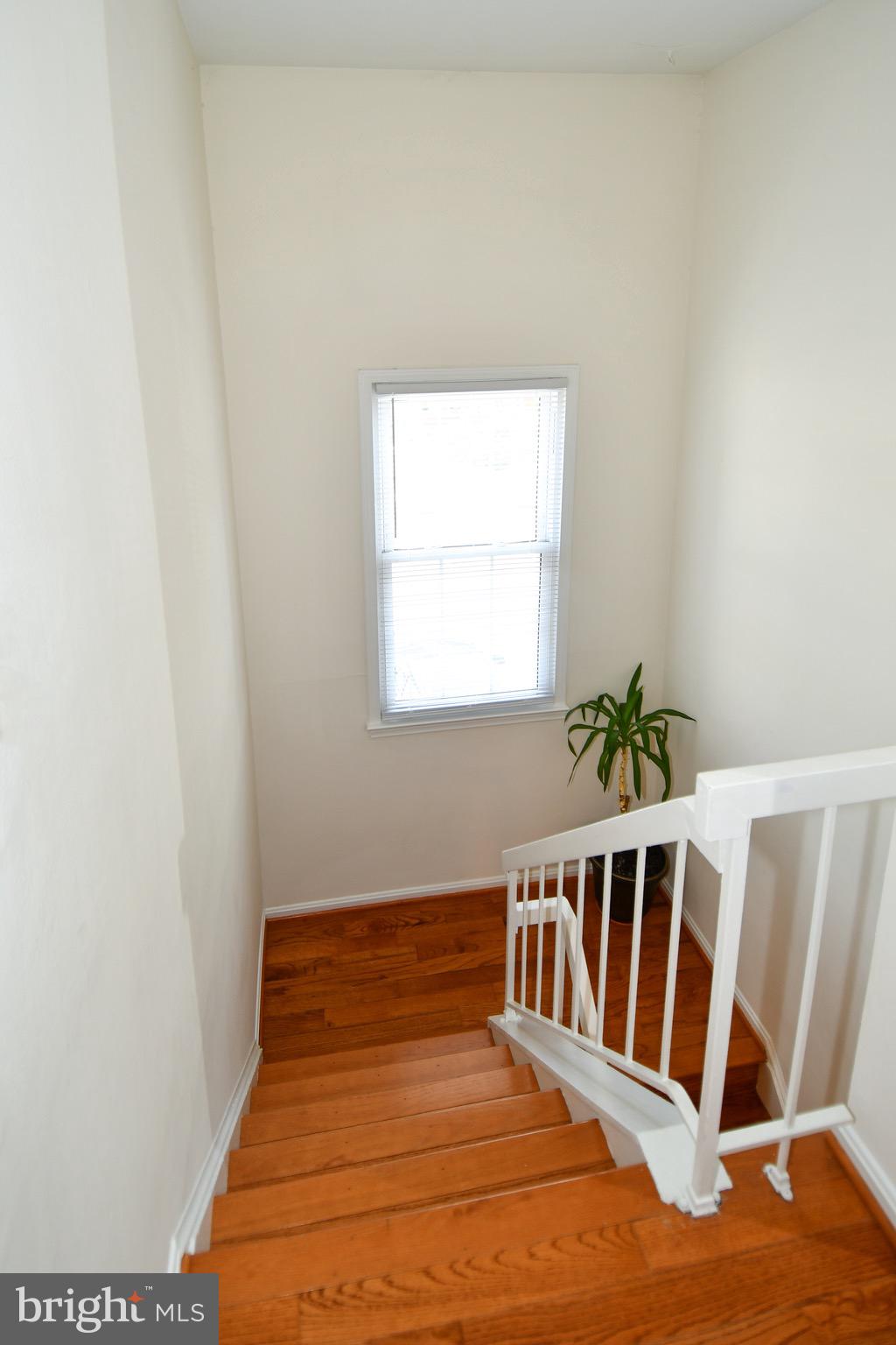 SHADY GROVE VILLAGE - Residential