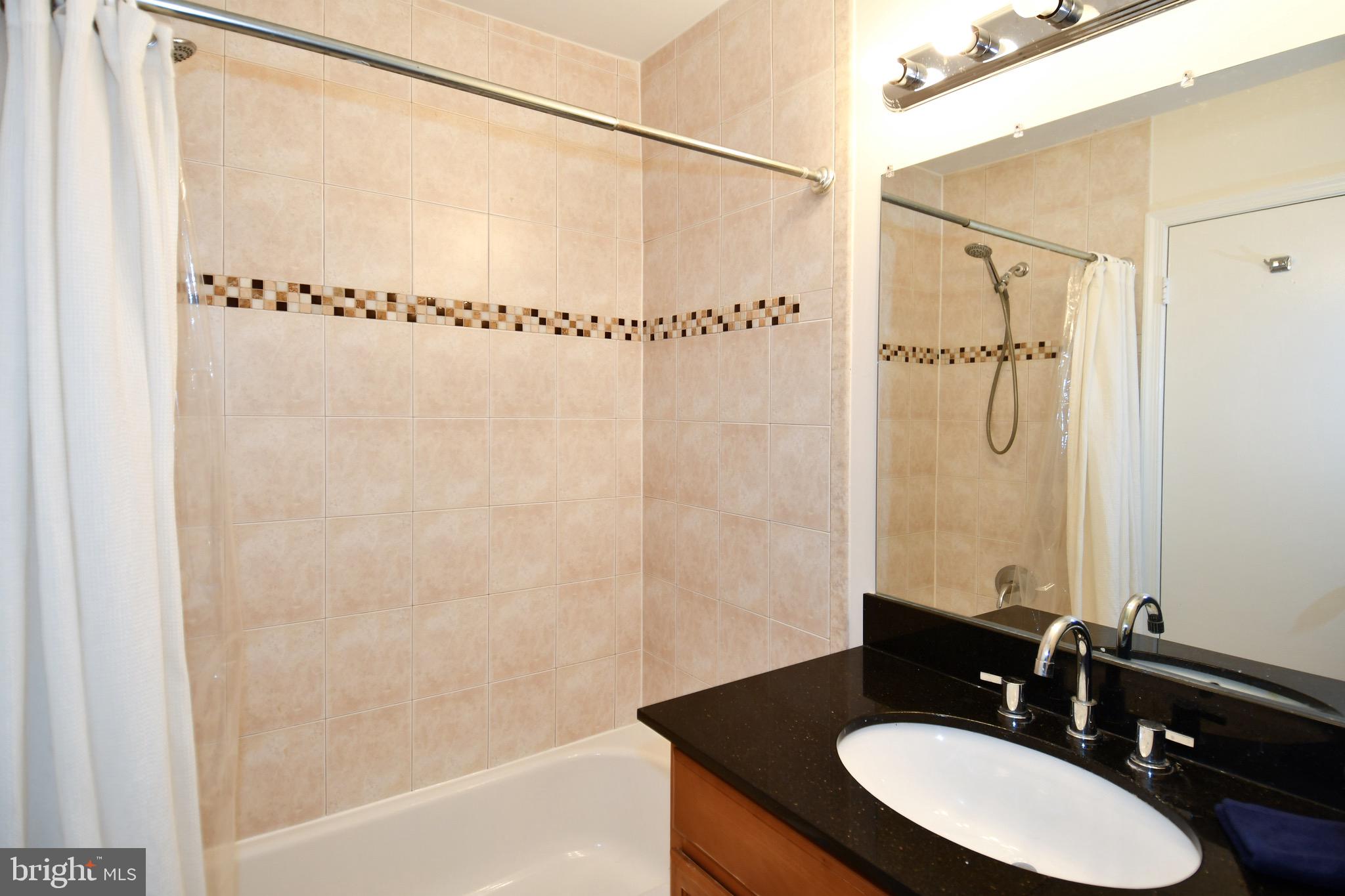 SHADY GROVE VILLAGE - Residential