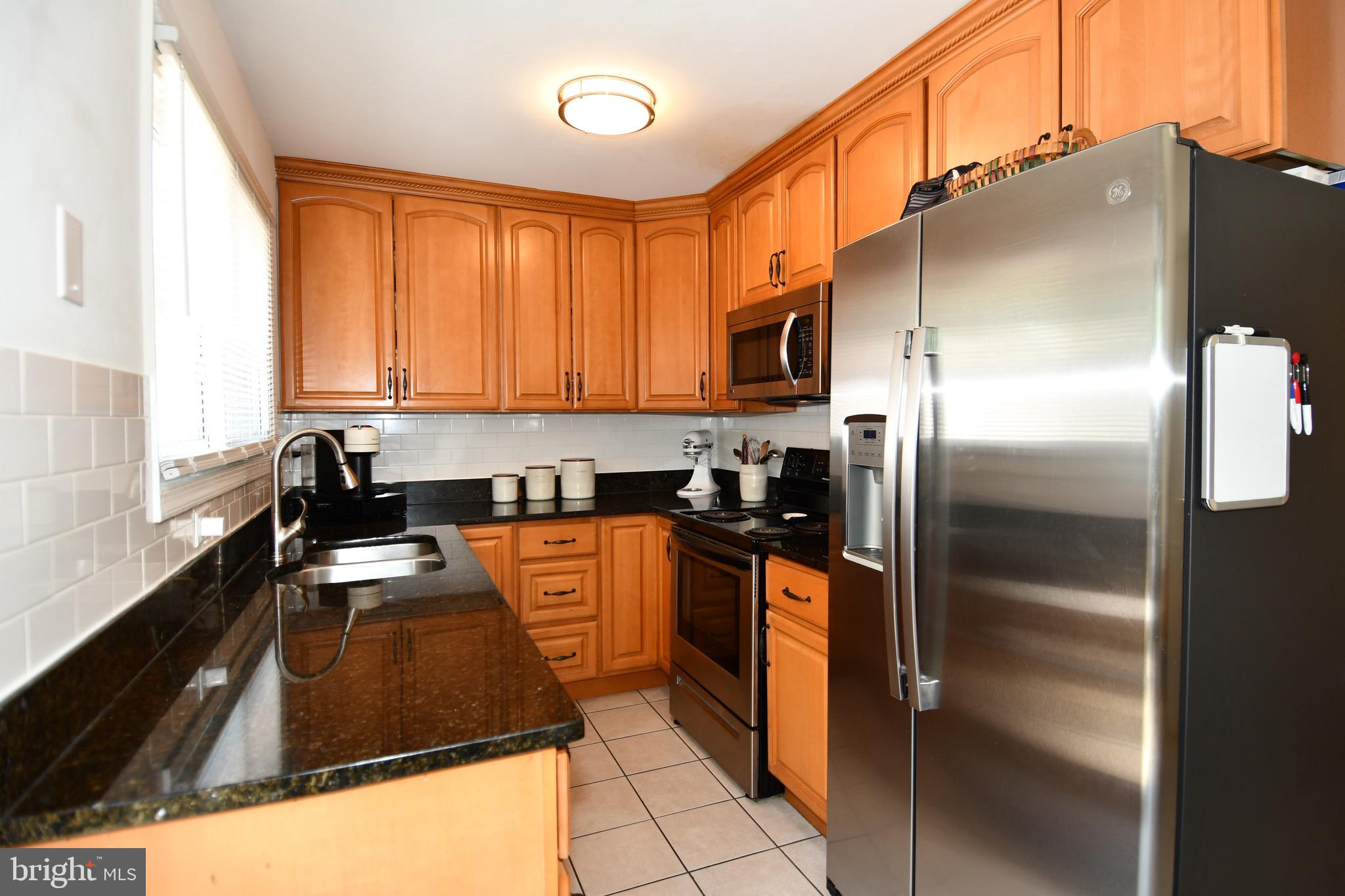 SHADY GROVE VILLAGE - Residential