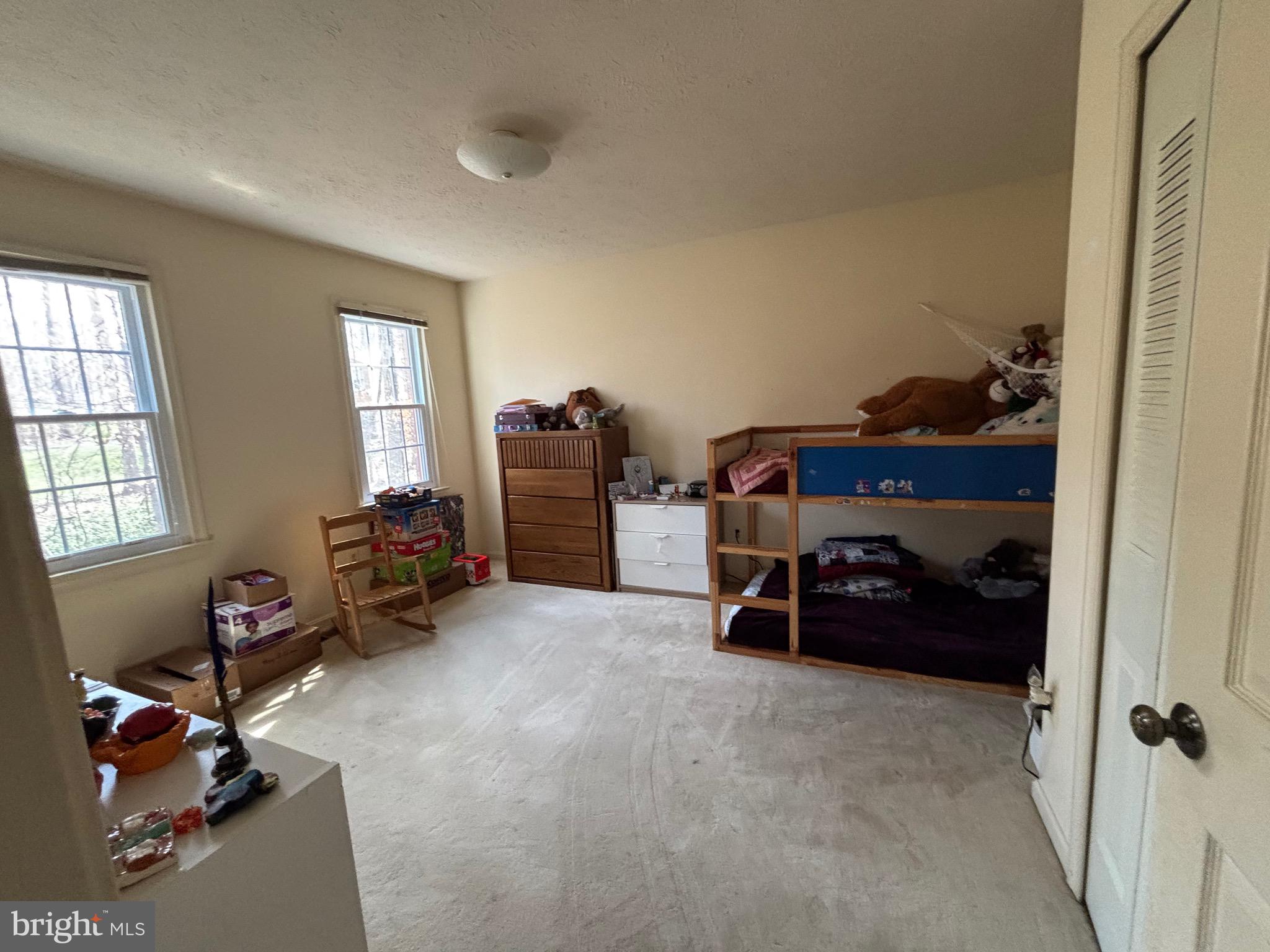 FAIRFAX STATION - Residential