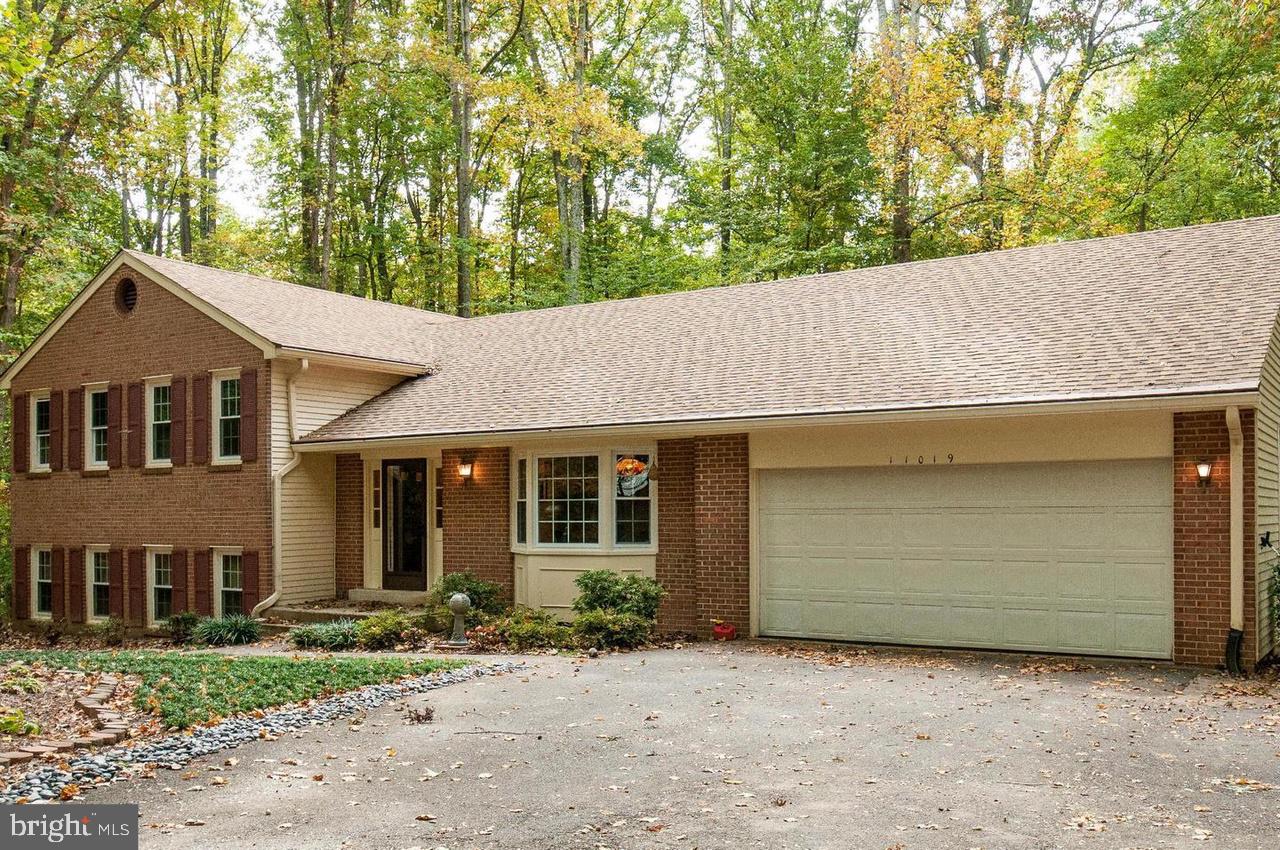 FAIRFAX STATION - Residential