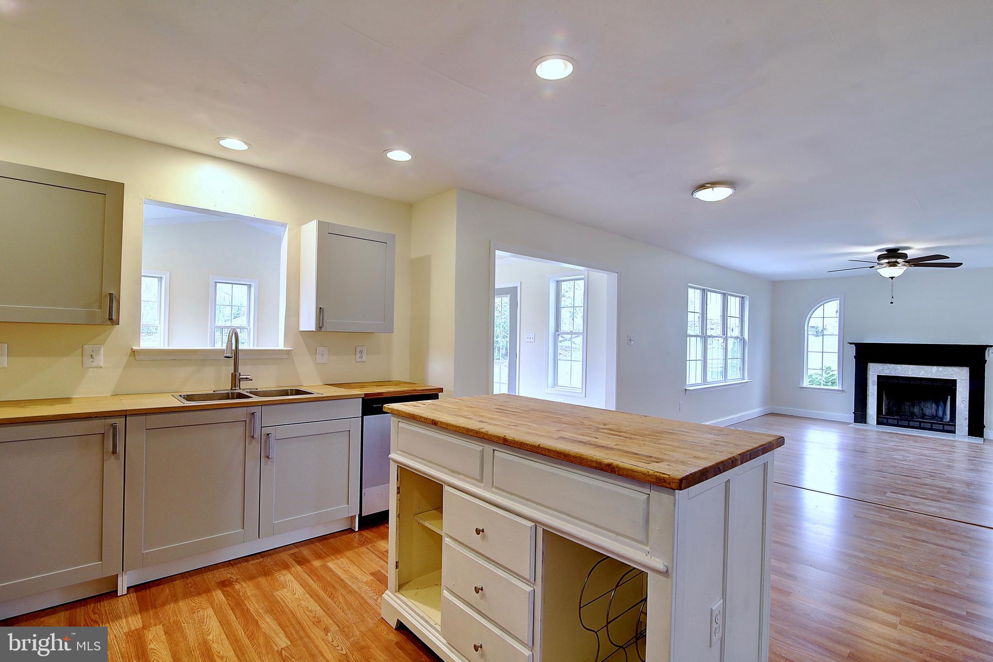 AMBERFIELD - Residential