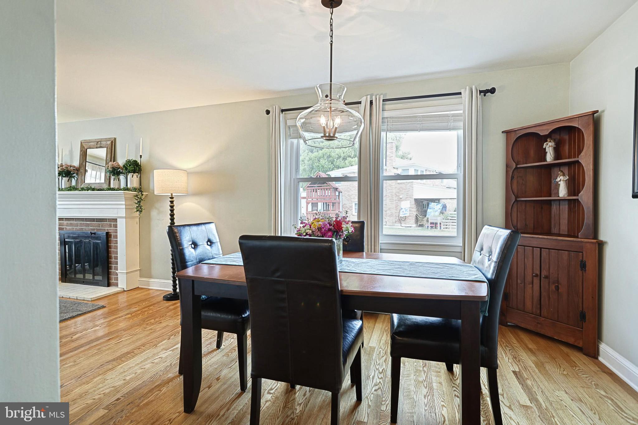 HAINES ACRES/EAST YORK - Residential