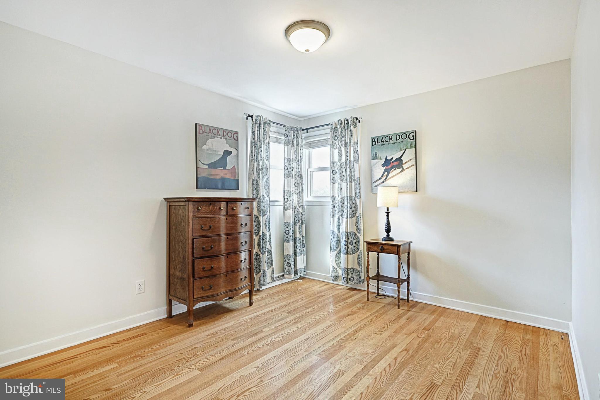 HAINES ACRES/EAST YORK - Residential