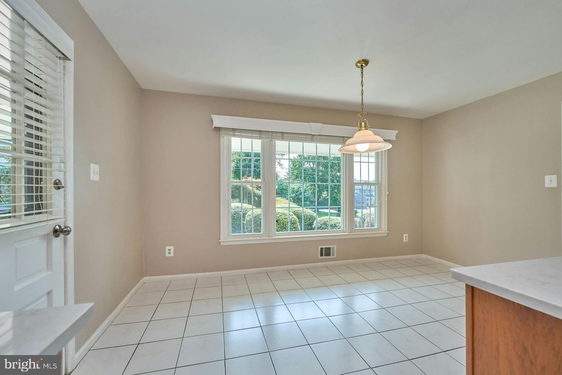 TYSONS VALLEY - Residential