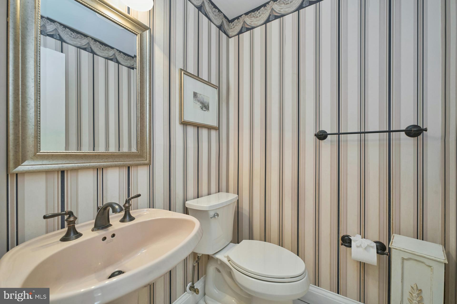 TYSONS VALLEY - Residential