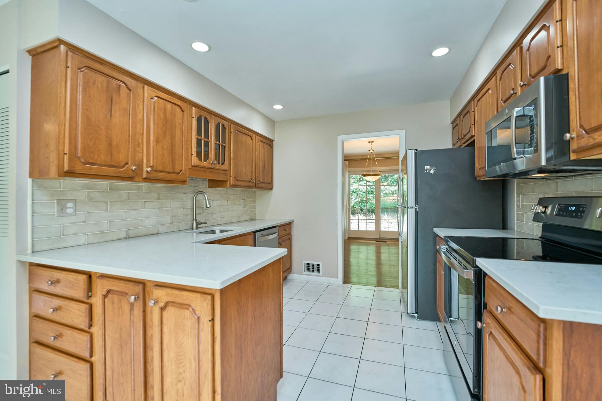 TYSONS VALLEY - Residential