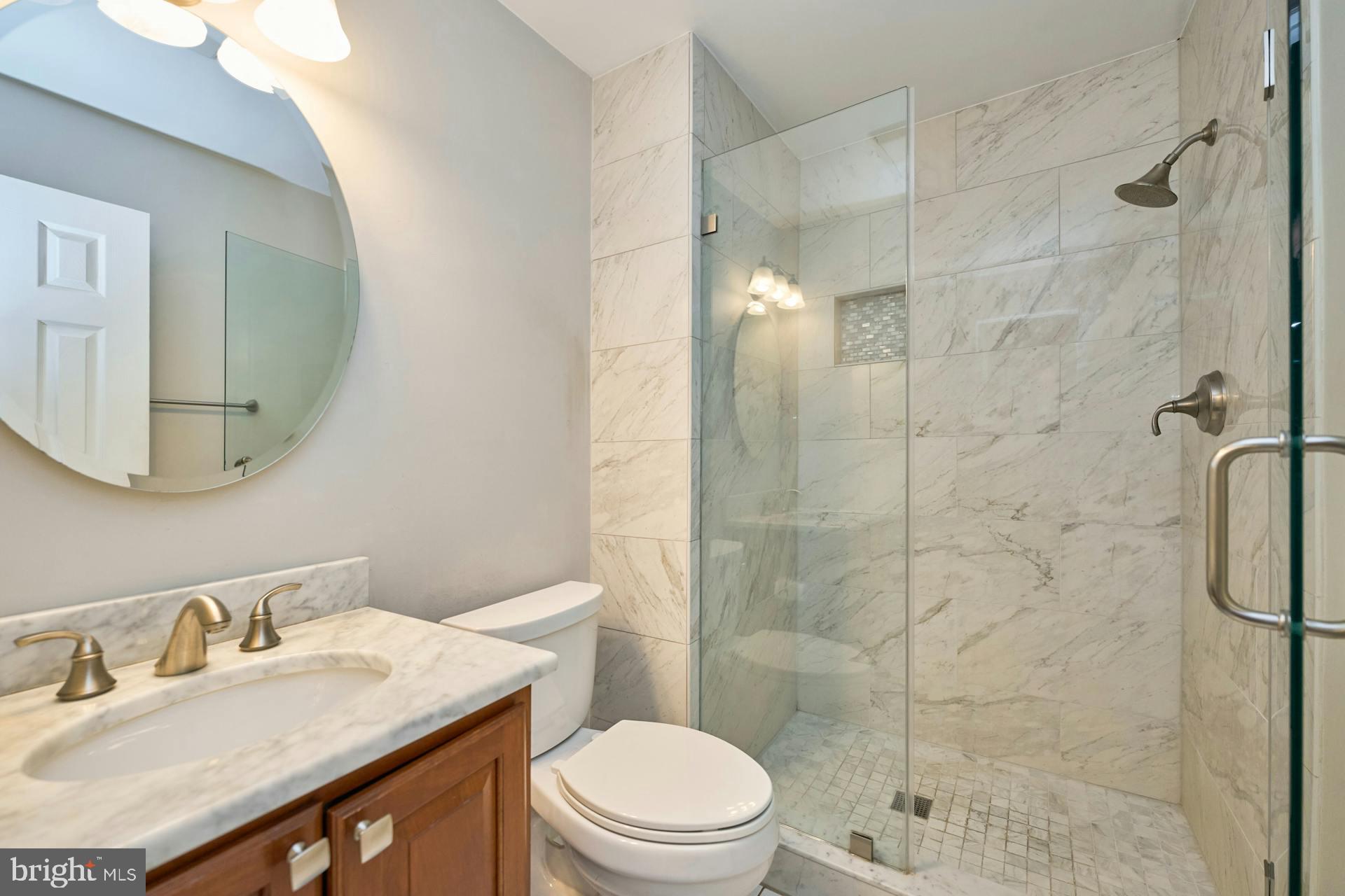 TYSONS VALLEY - Residential