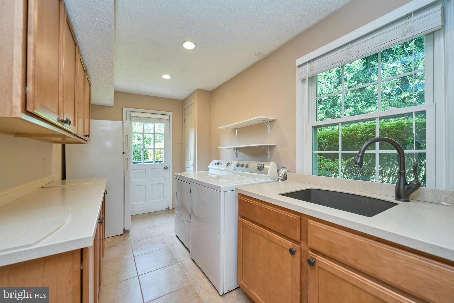 TYSONS VALLEY - Residential