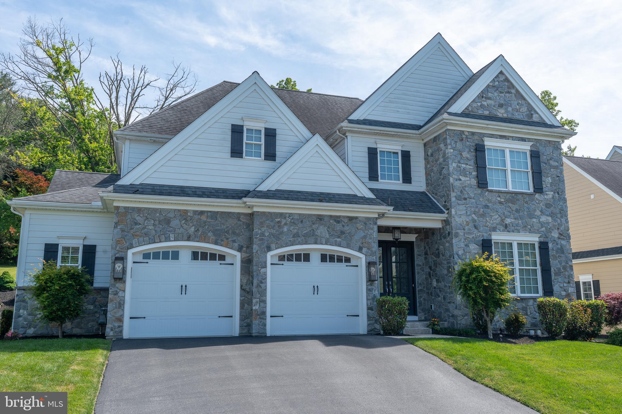360 ADDISON PLACE