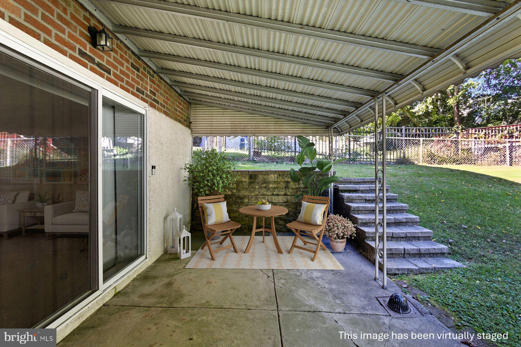 ROXBOROUGH - Residential