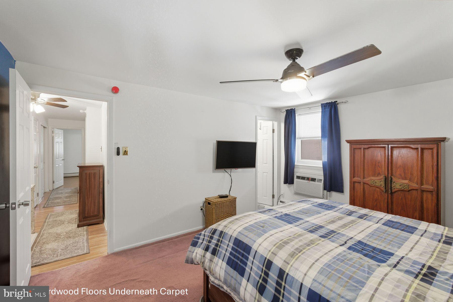 ROXBOROUGH - Residential