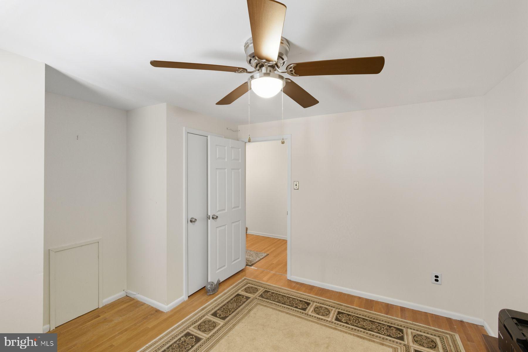 ROXBOROUGH - Residential