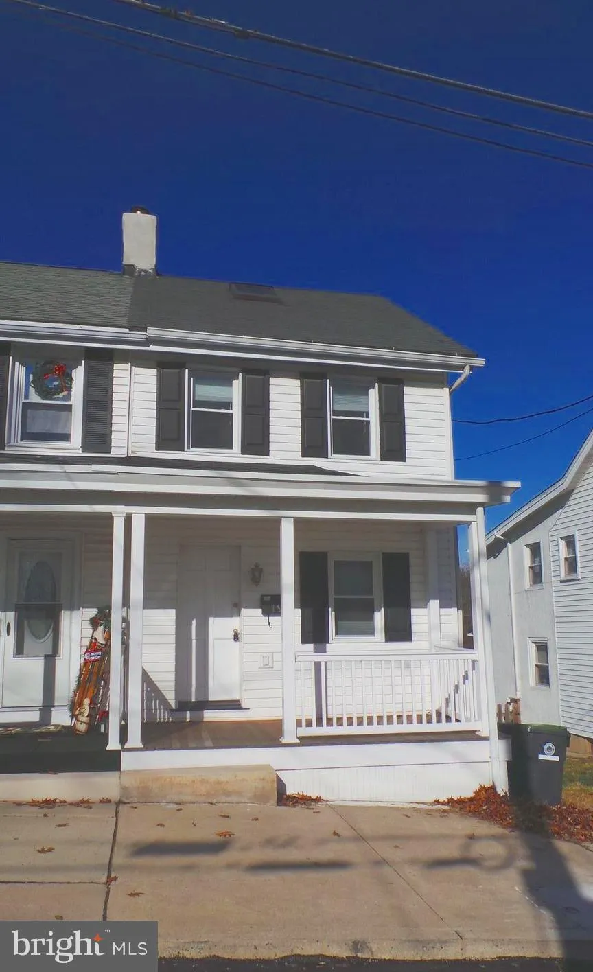 19 E High Street, Phoenixville, PA 19460