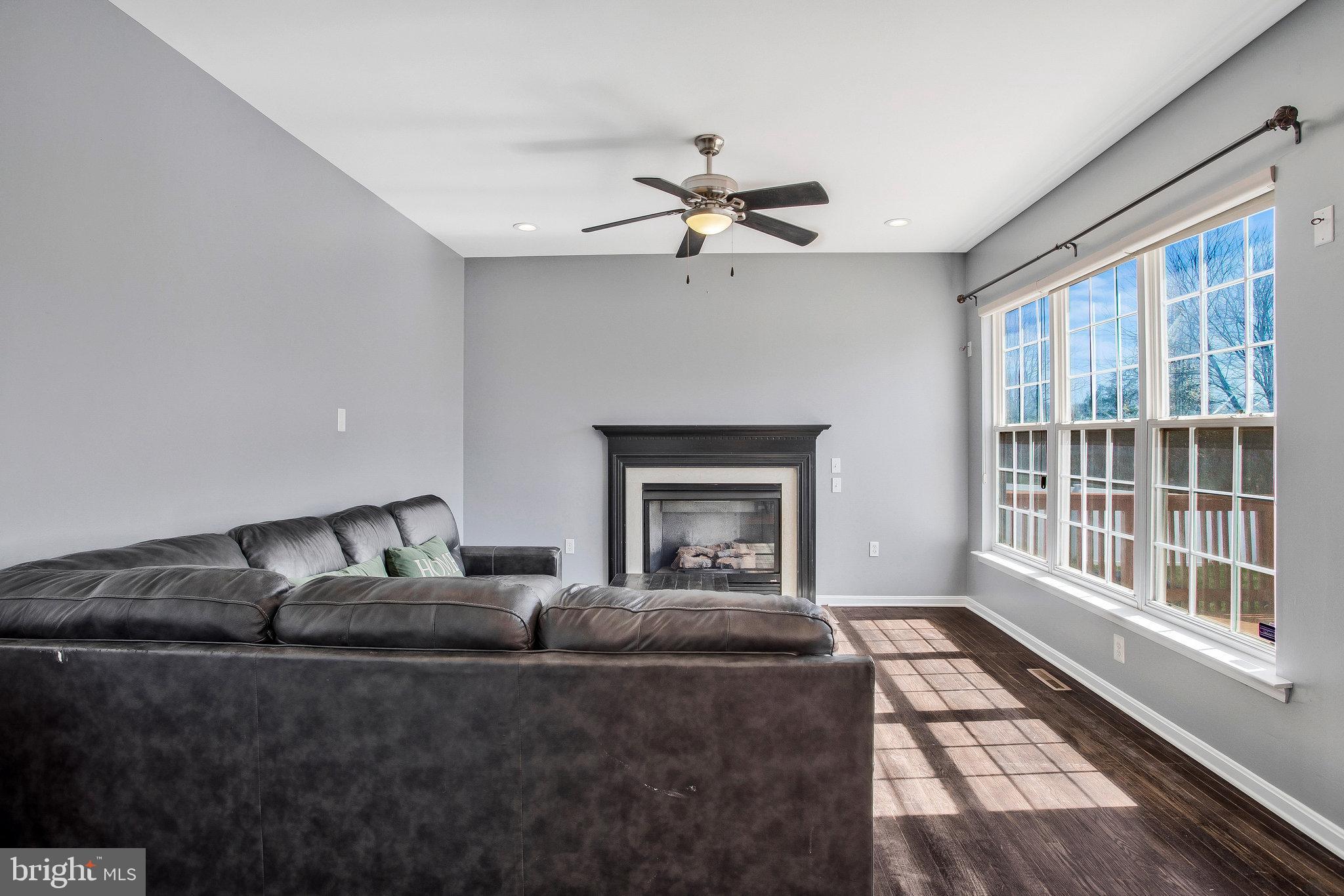 VILLAGES AT LEONARDTOWN - Residential