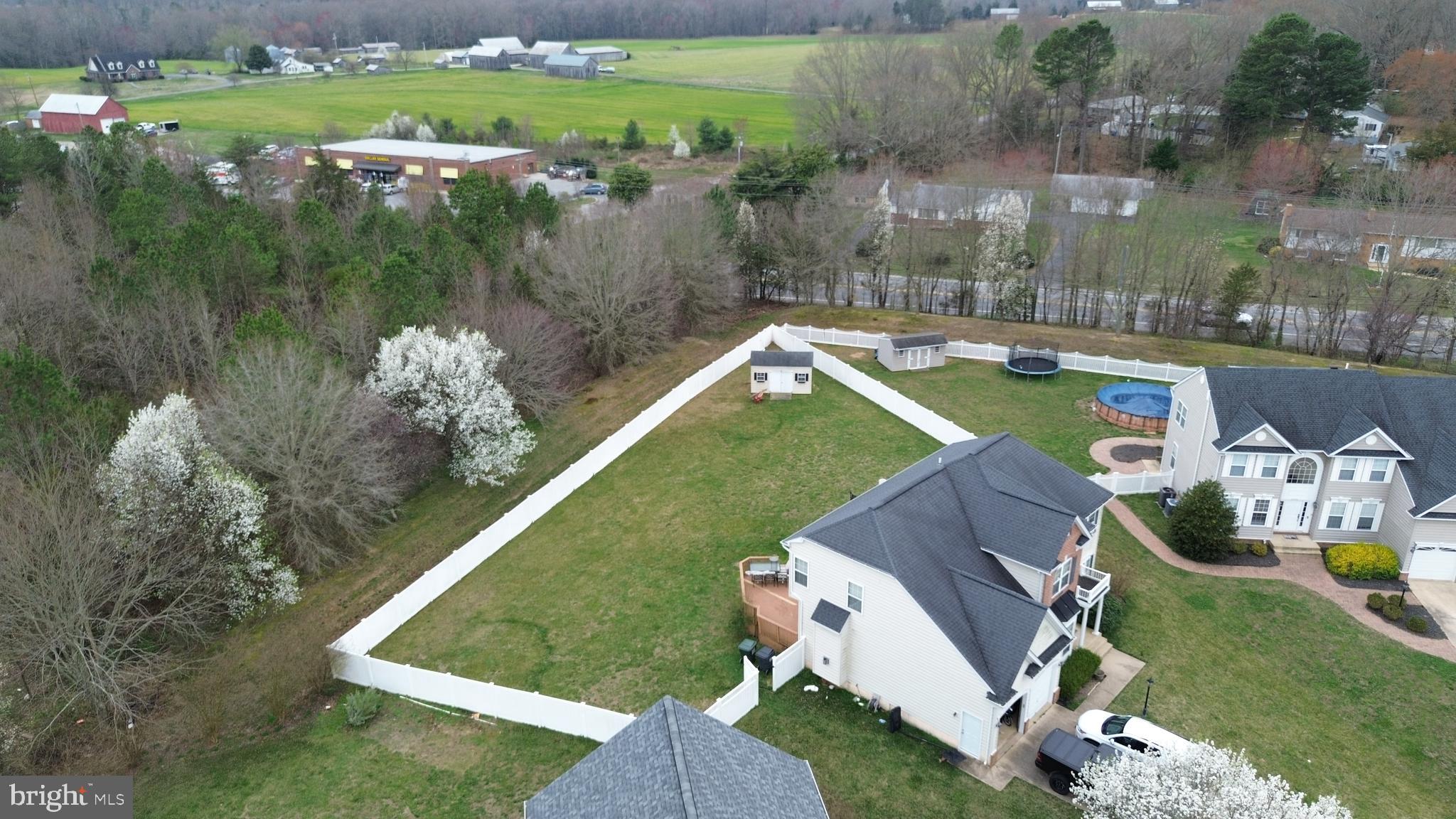 VILLAGES AT LEONARDTOWN - Residential