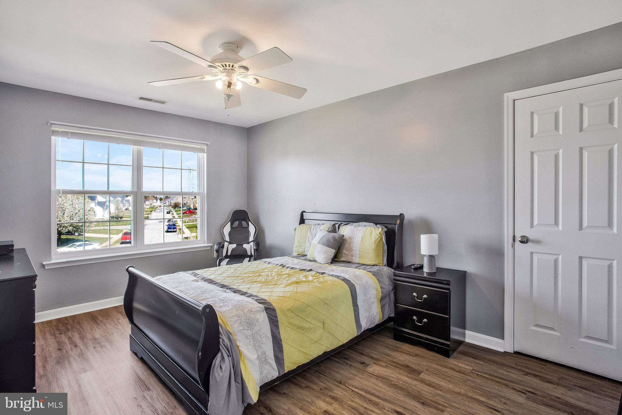 VILLAGES AT LEONARDTOWN - Residential