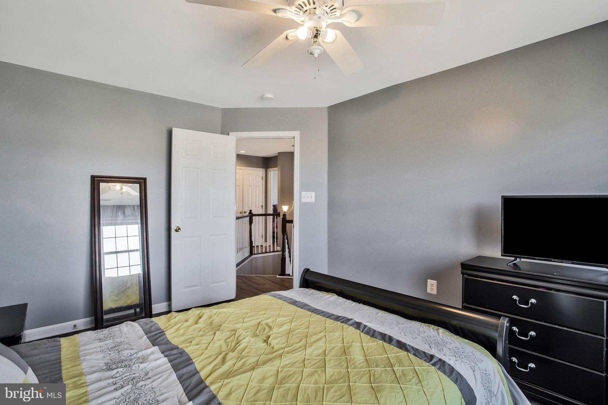 VILLAGES AT LEONARDTOWN - Residential