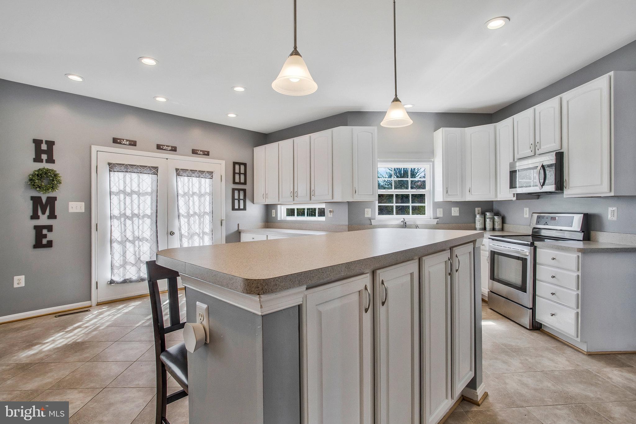 VILLAGES AT LEONARDTOWN - Residential