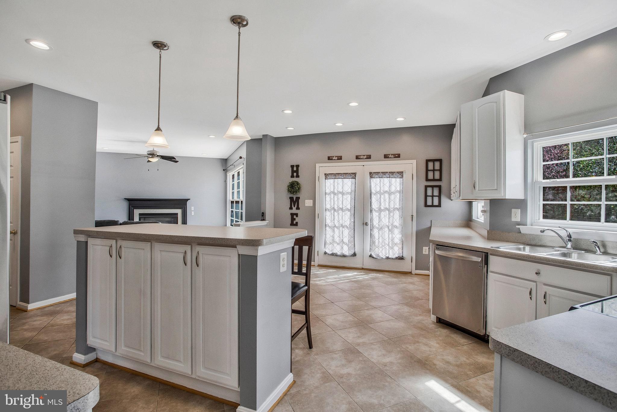 VILLAGES AT LEONARDTOWN - Residential