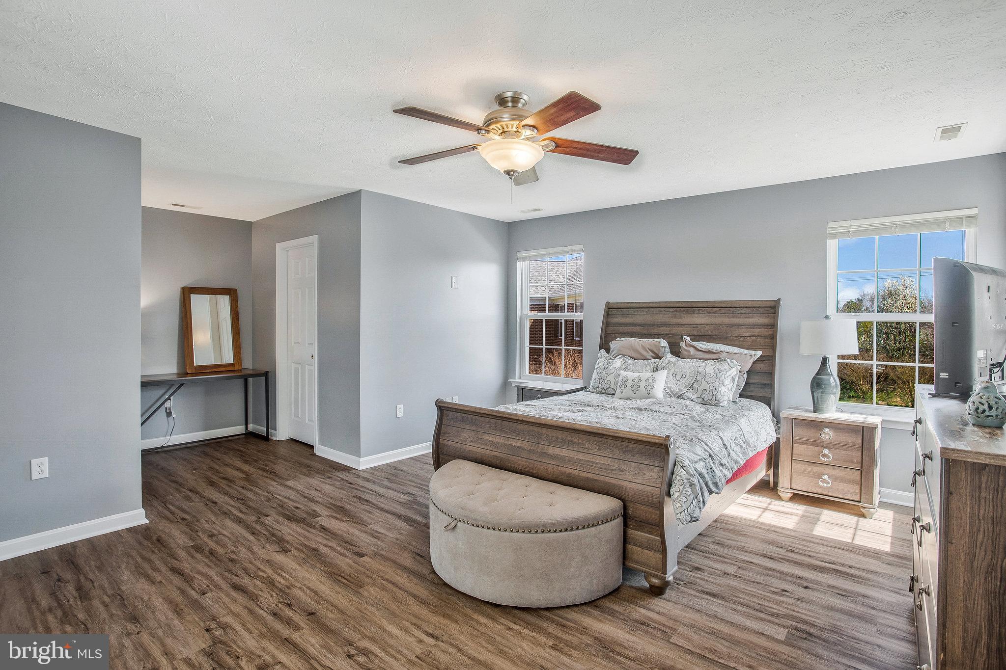 VILLAGES AT LEONARDTOWN - Residential