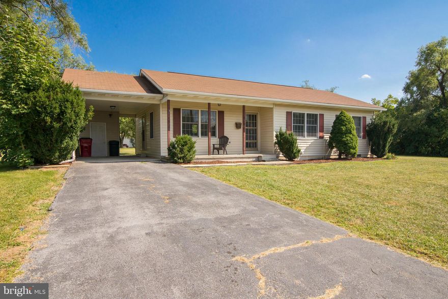 VERY CLEAN AND CUTE!! Located on Level One Half Acre Lot / NO HOA!! / In Musseleman School District. Newly Remodeled w/New Laminate Wood Flooring / Side by Side Refrigerator / New Range & Dishwasher / Washer & Dryer / Water Softener and New Deck for Barbequeing. The Car Port has Lockable Storage Area and there is a Shed in the Spacious Back Yard. AHS HOME WARRANTY PROVIDED BY THE SELLER!!