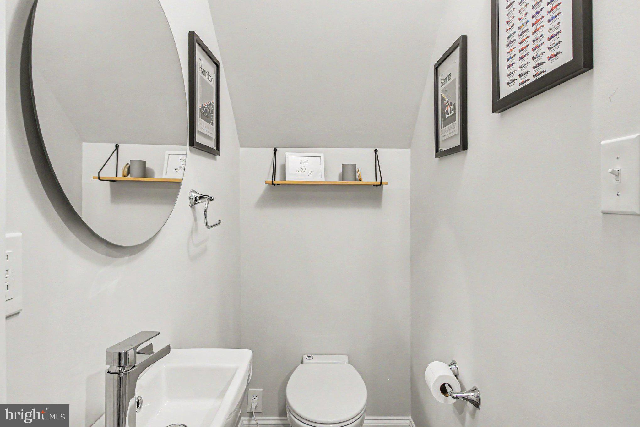 WASHINGTON SQUARE - Residential