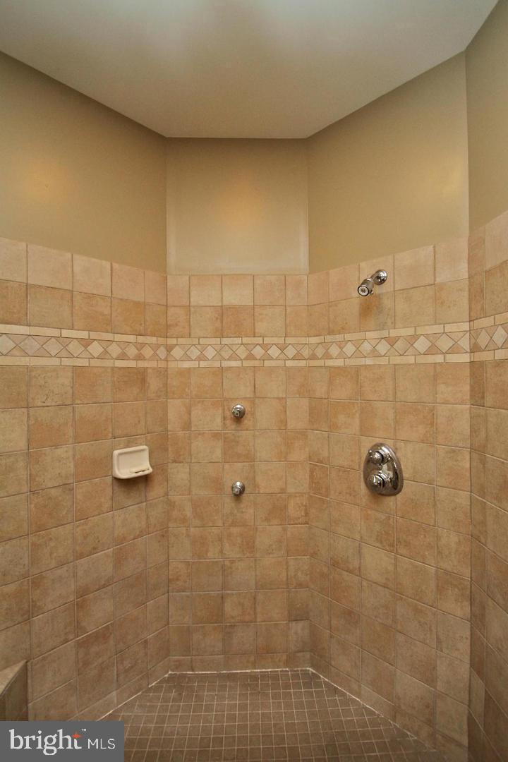 LAKE MANASSAS - Residential Lease