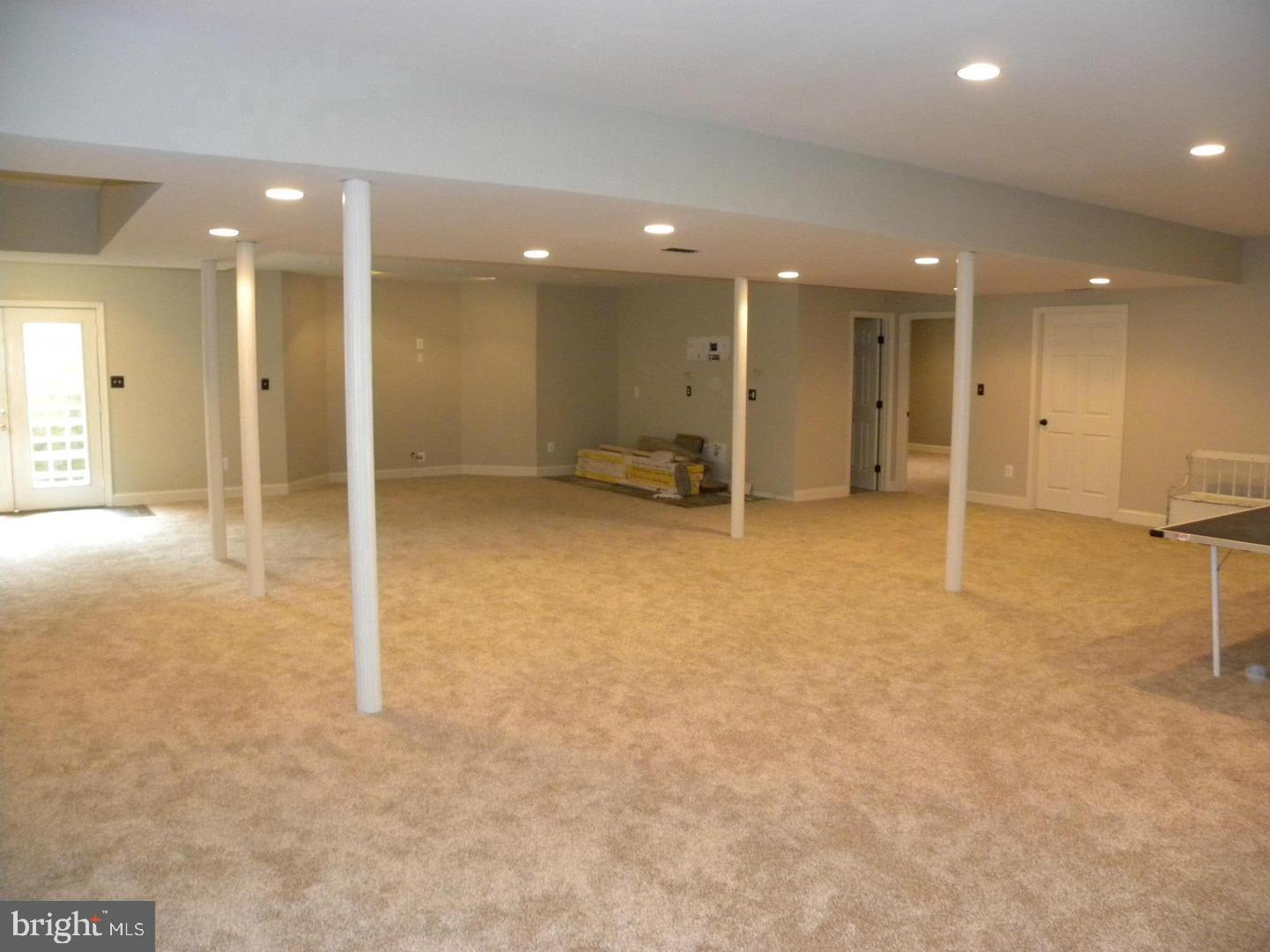 LAKE MANASSAS - Residential Lease