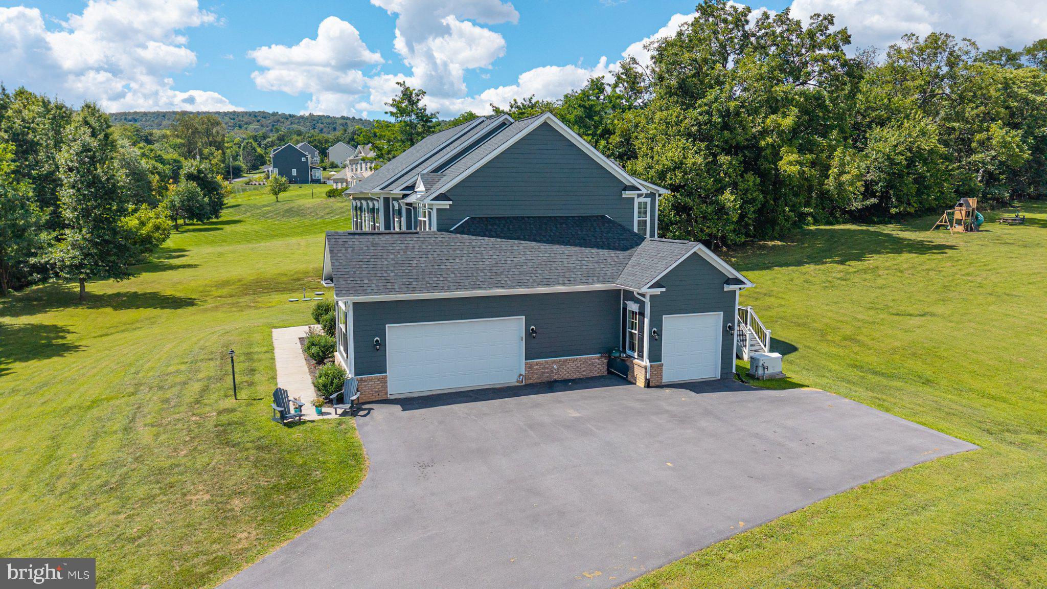 HIGHLANDS - Residential