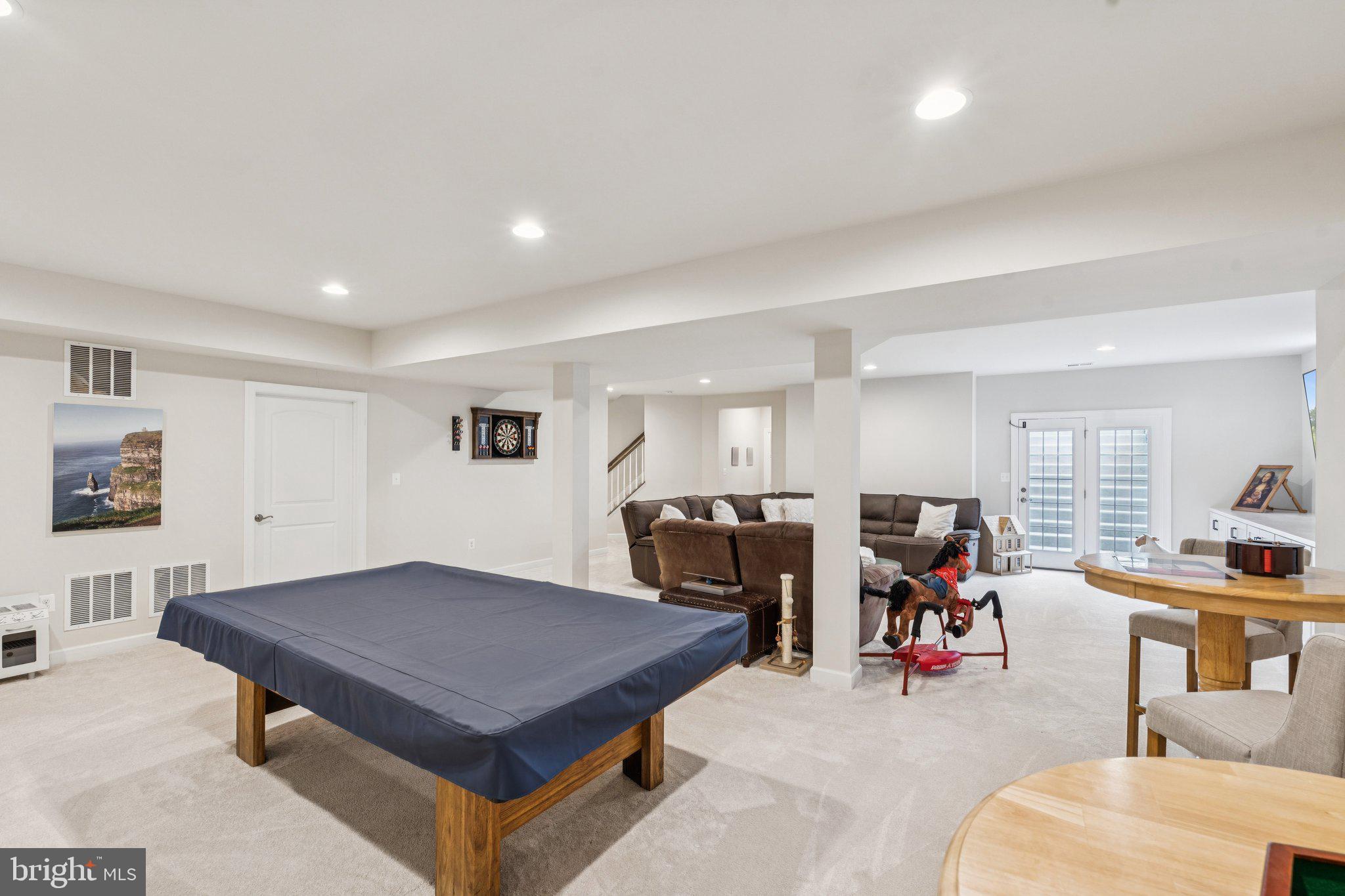 HIGHLANDS - Residential