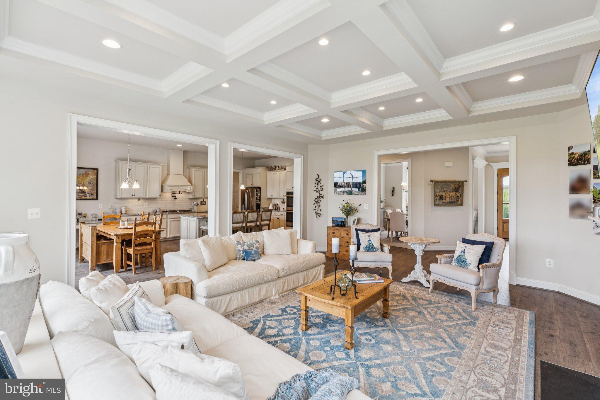 HIGHLANDS - Residential