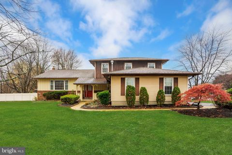 2 MICHAEL MCCORRISTIN ROAD HAMILTON NJ 08690