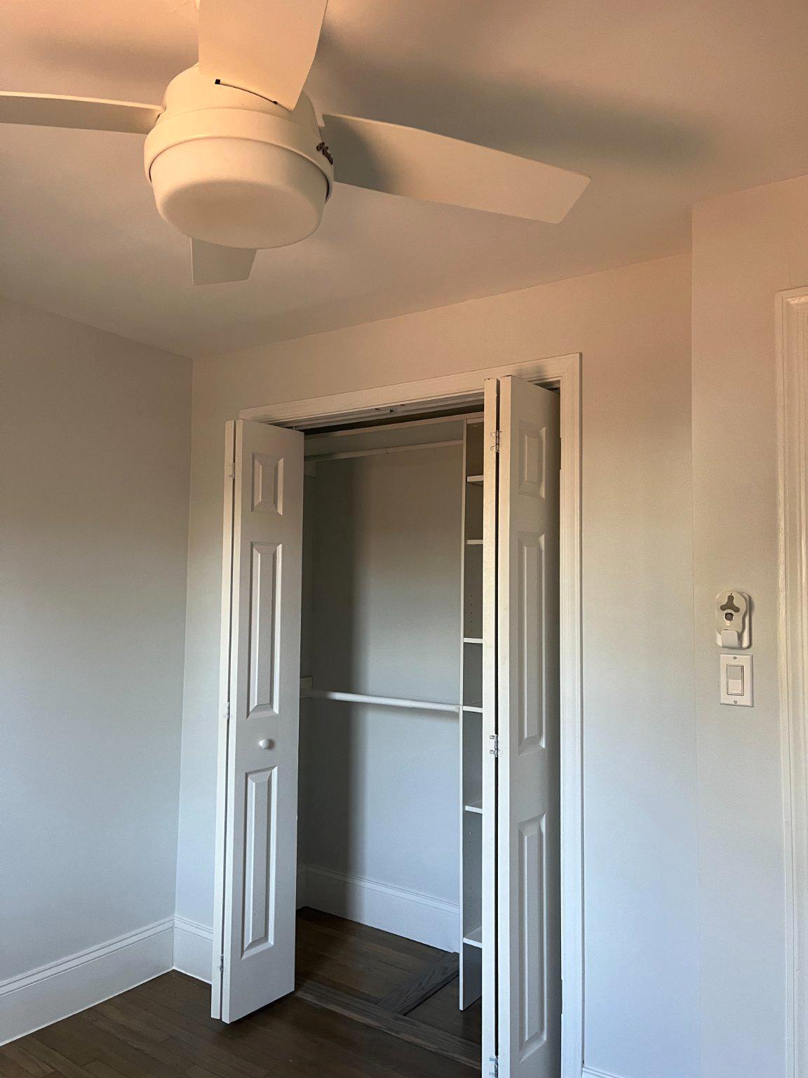 OAK KNOLL - Residential