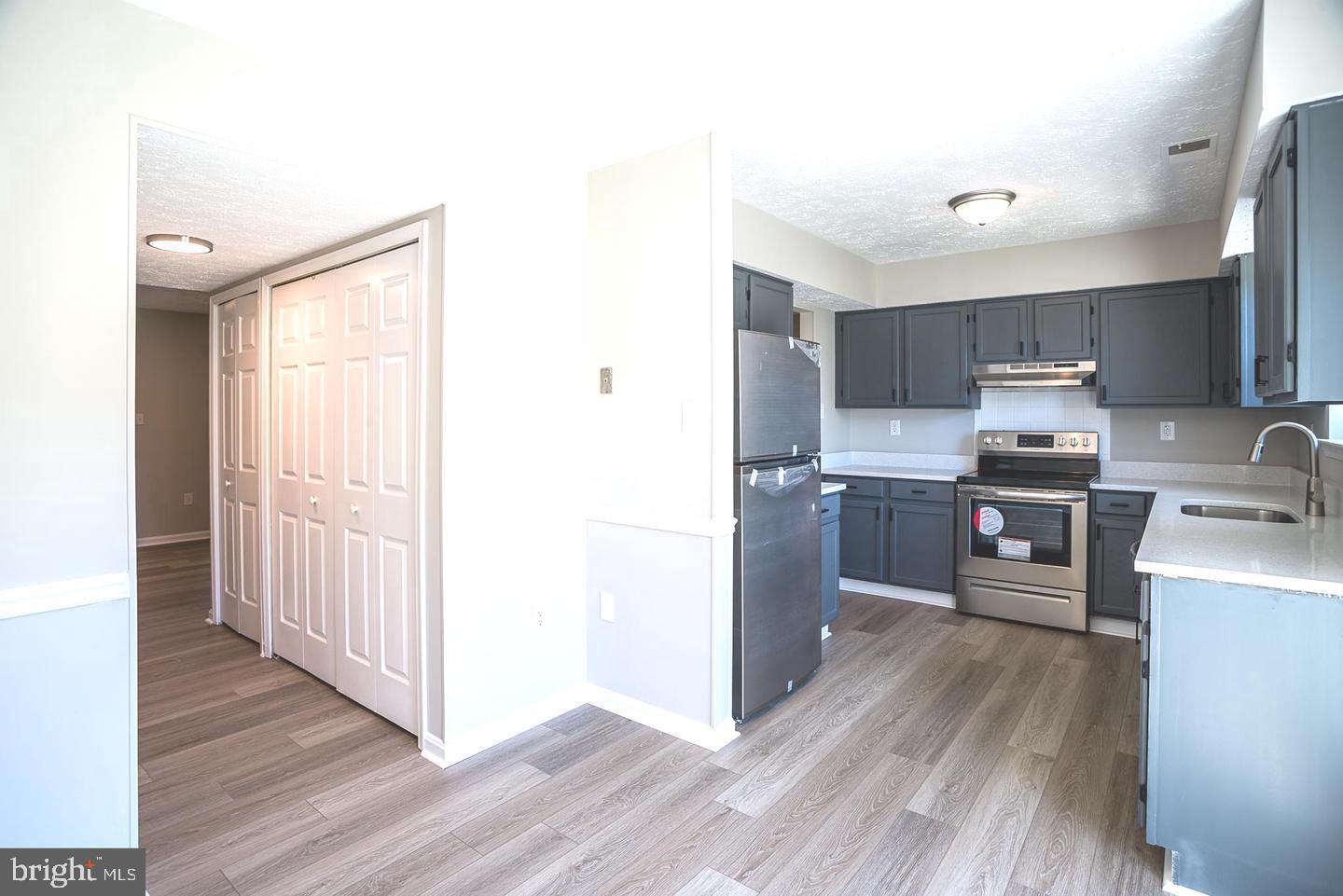 OAKWOOD - Residential Lease