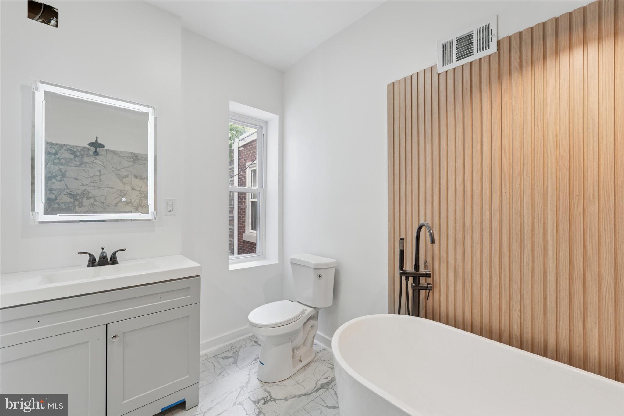 POINT BREEZE - Residential