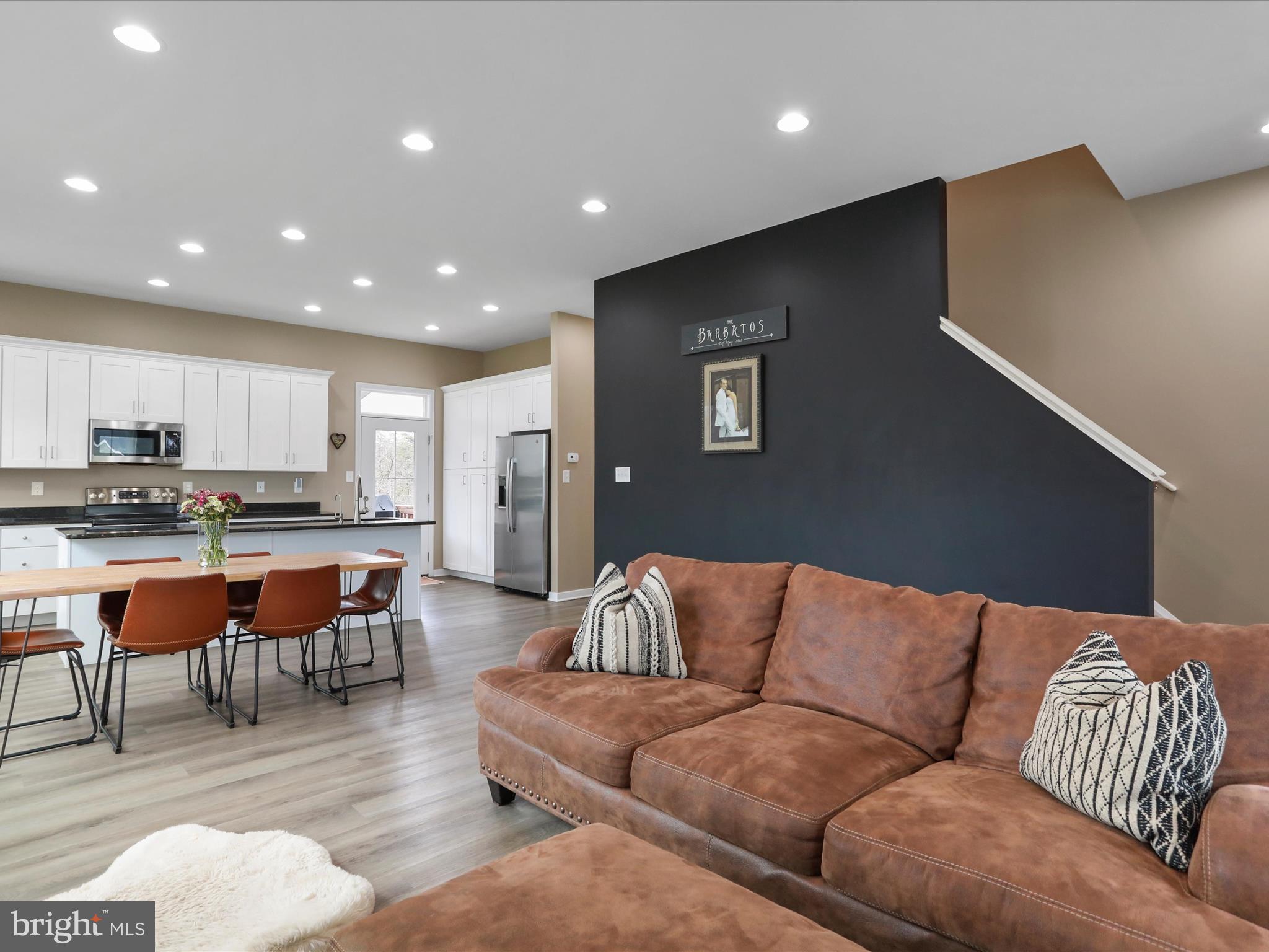 TIMBERWOOD VILLAGE - Residential