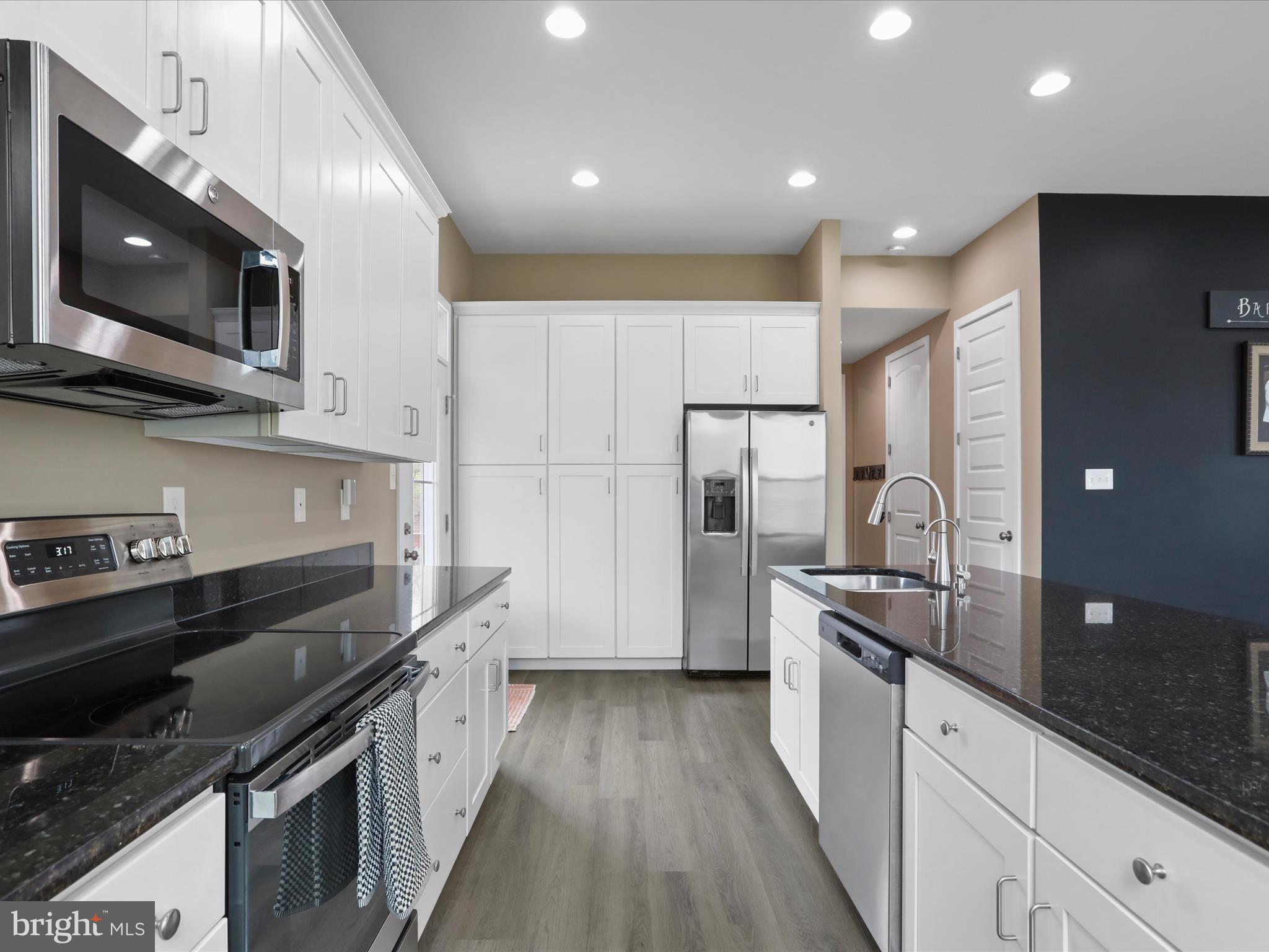 TIMBERWOOD VILLAGE - Residential