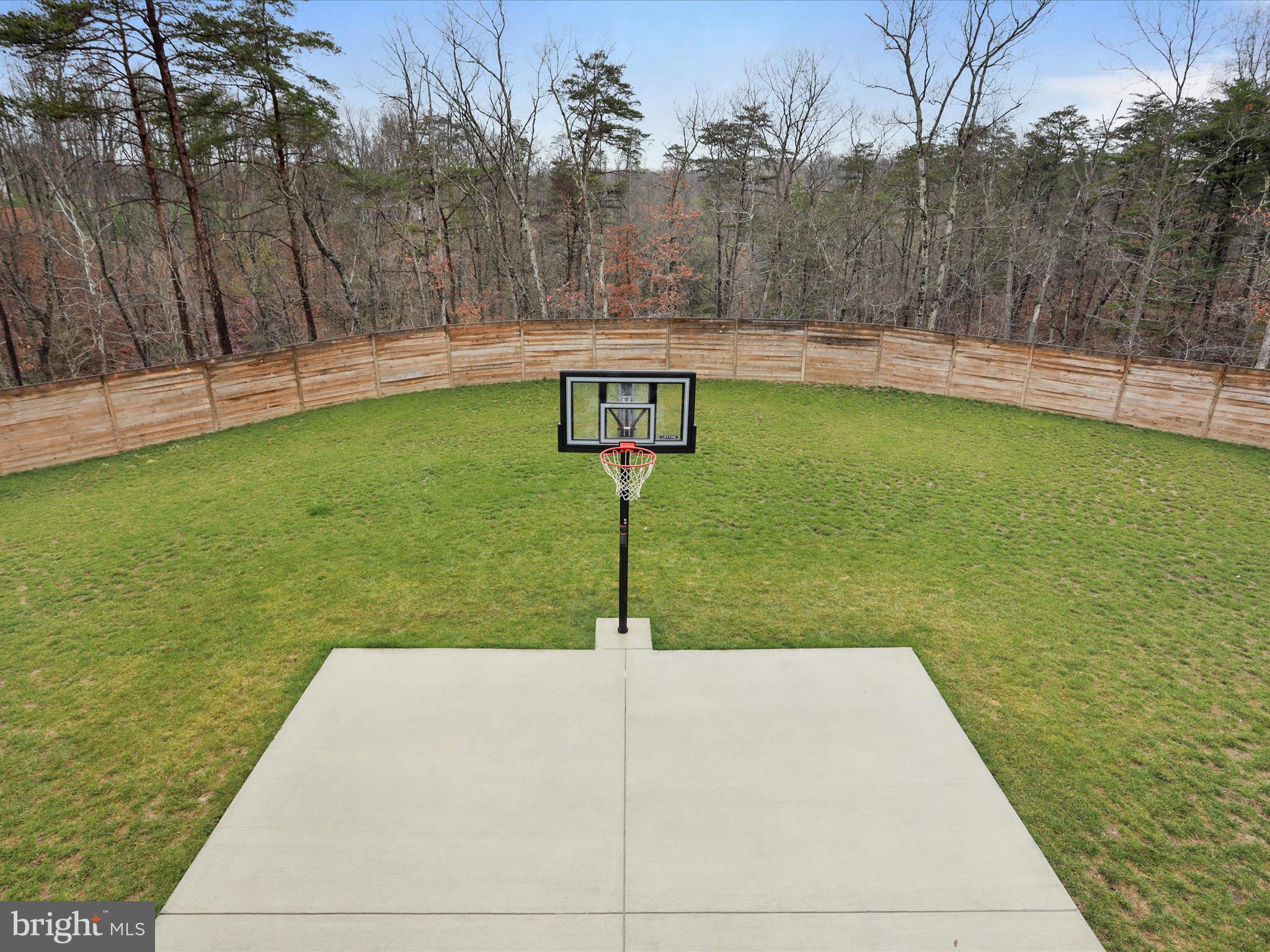 TIMBERWOOD VILLAGE - Residential