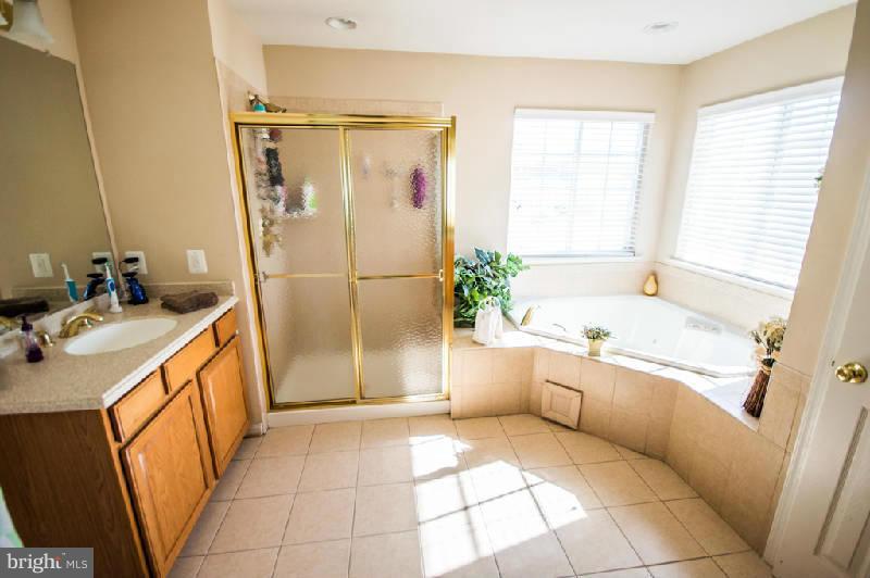 THE GALLERY - Residential