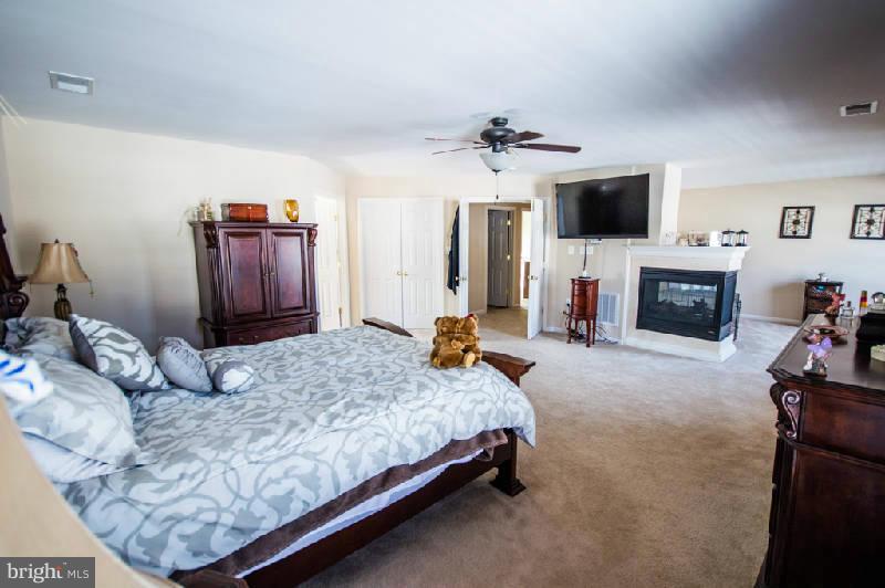 THE GALLERY - Residential