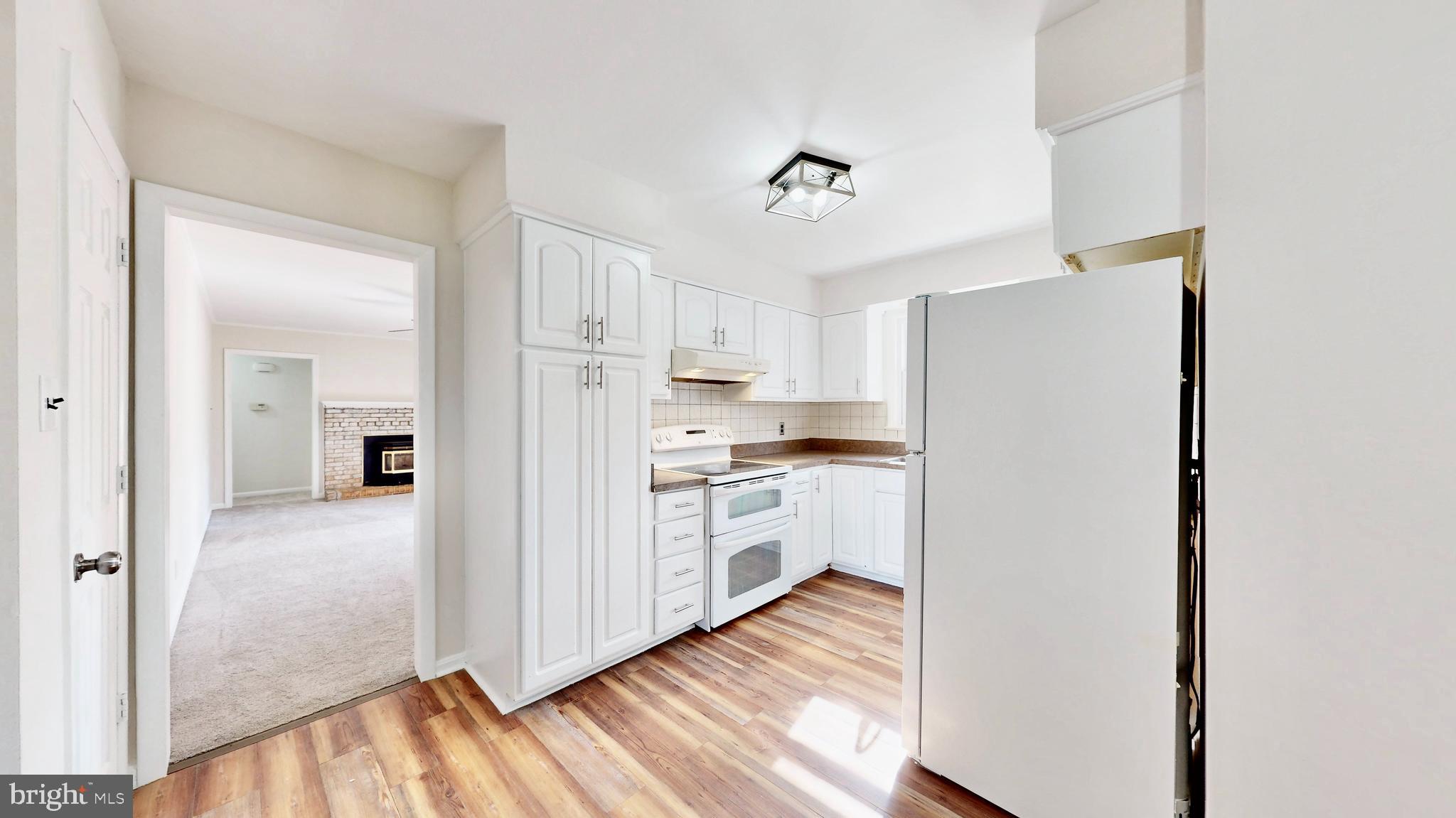 HALLEY ESTATES - Residential