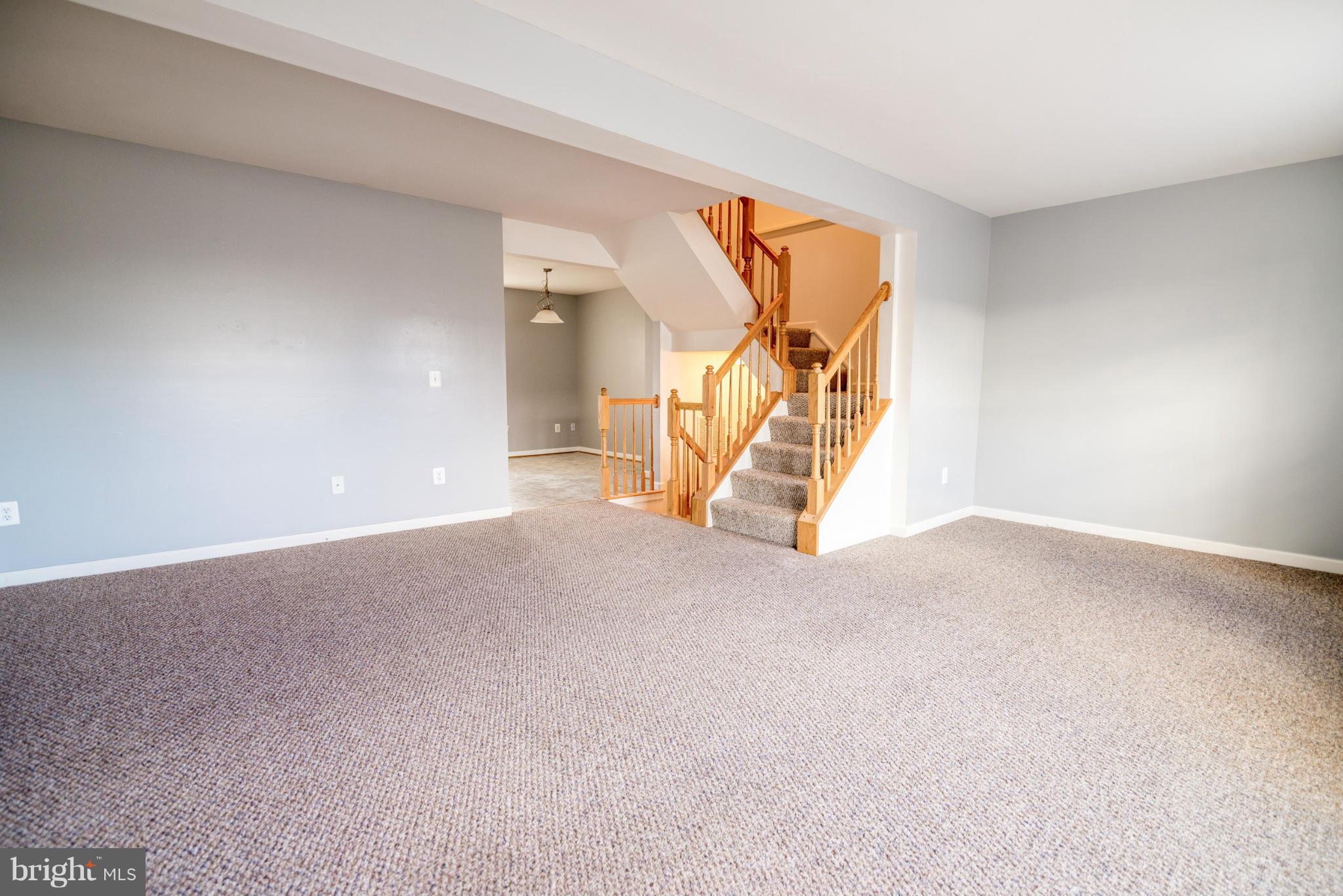 LAKELAND PLACE - Residential