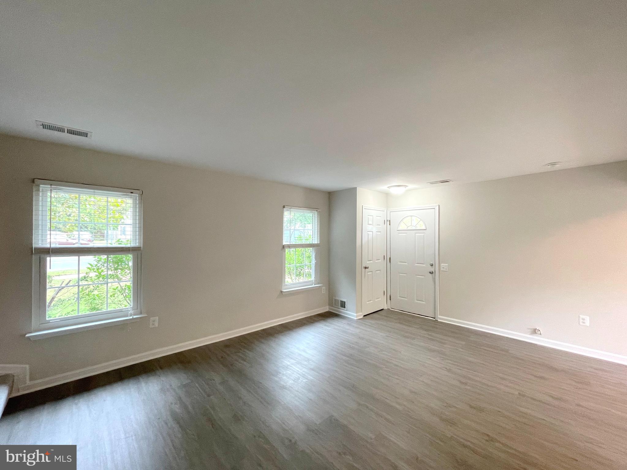 717 BARRINGTON DRIVE